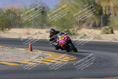 media/Oct-30-2022-CVMA (Sun) [[fb421c3cec]]/Race 16 Amateur Supersport Middleweight/